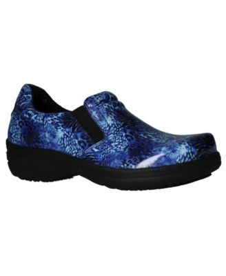 Easy Street - Bind Clogs