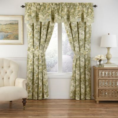 Waverly - Spring Bling Window Pieced Scalloped Valance