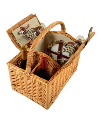 Picnic At Ascot