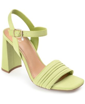Journee Collection