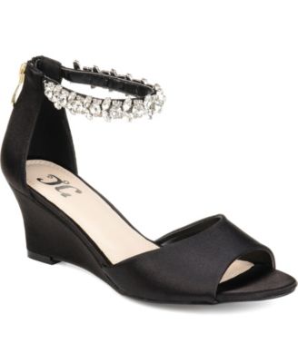 Journee Collection