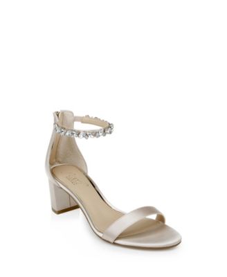 Jewel Badgley Mischka