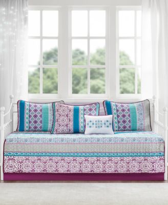 Intelligent Design - Joni Reversible 6-Pc. Daybed Set