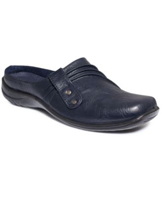 Easy Street - Holly Comfort Clogs