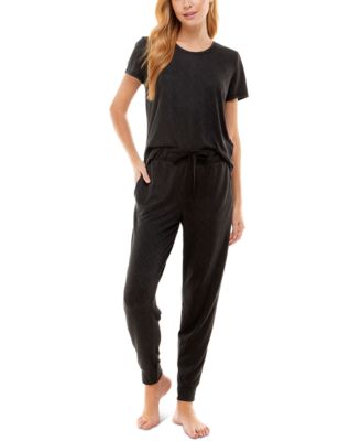 Roudelain - V-Neck T-Shirt & Jogger Pants Pajama Set