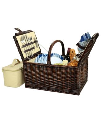 Picnic At Ascot