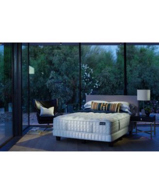 King Koil - Westmoore 13.5" Firm Mattress- Twin