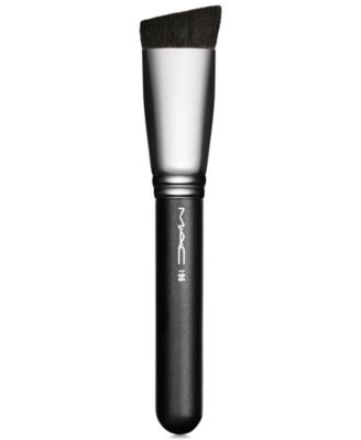 MAC - 196 Slanted Flat Top Foundation Brush